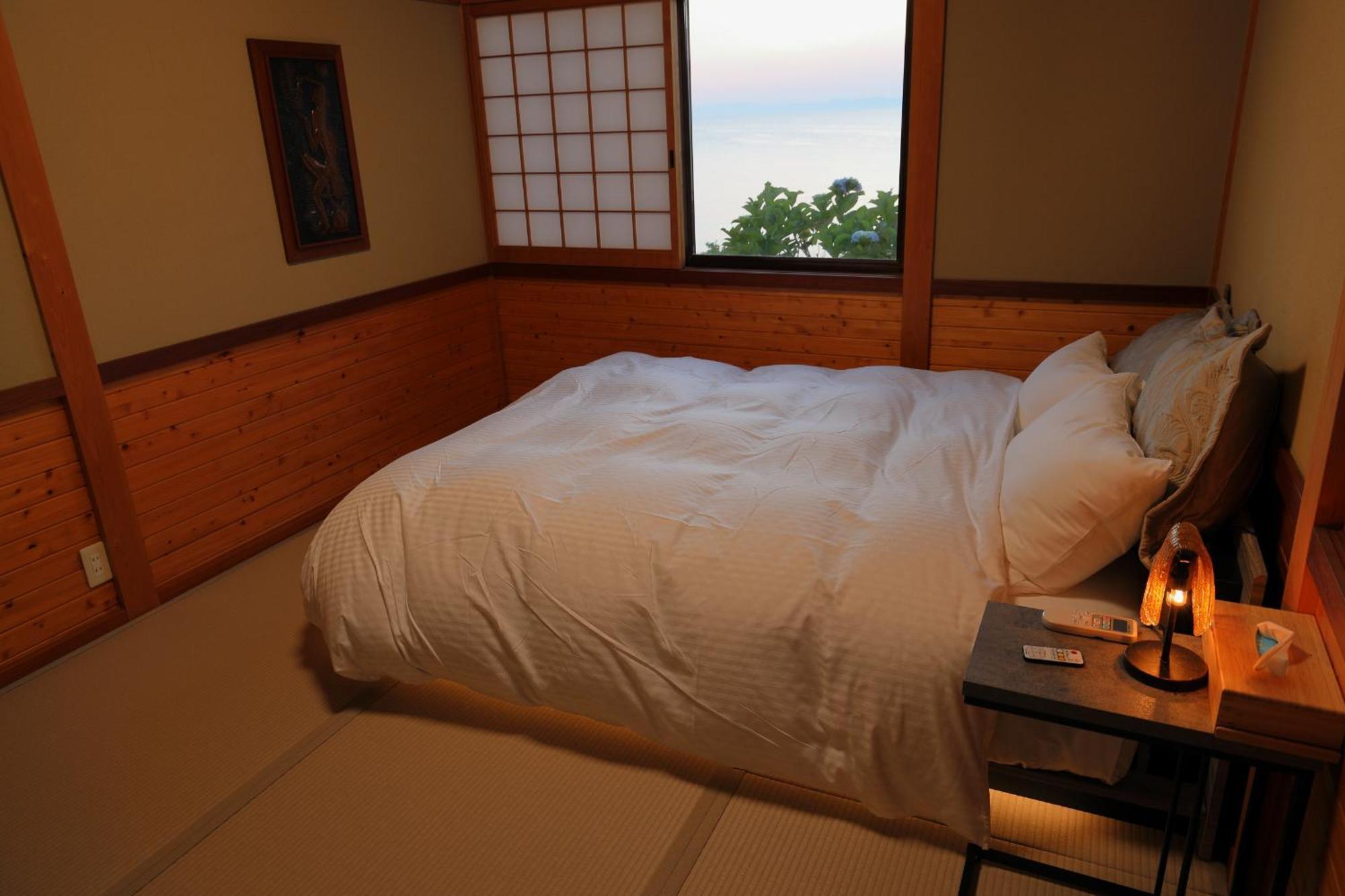 Villa The Gold House Kotoura